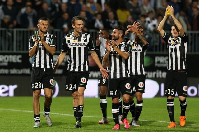  里昂核心染红离场遭摩纳哥零封  