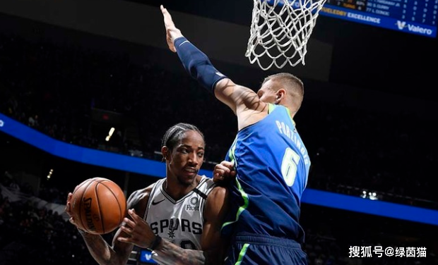 30, 瓦格纳28分魔术爆冷终结勇士七连胜